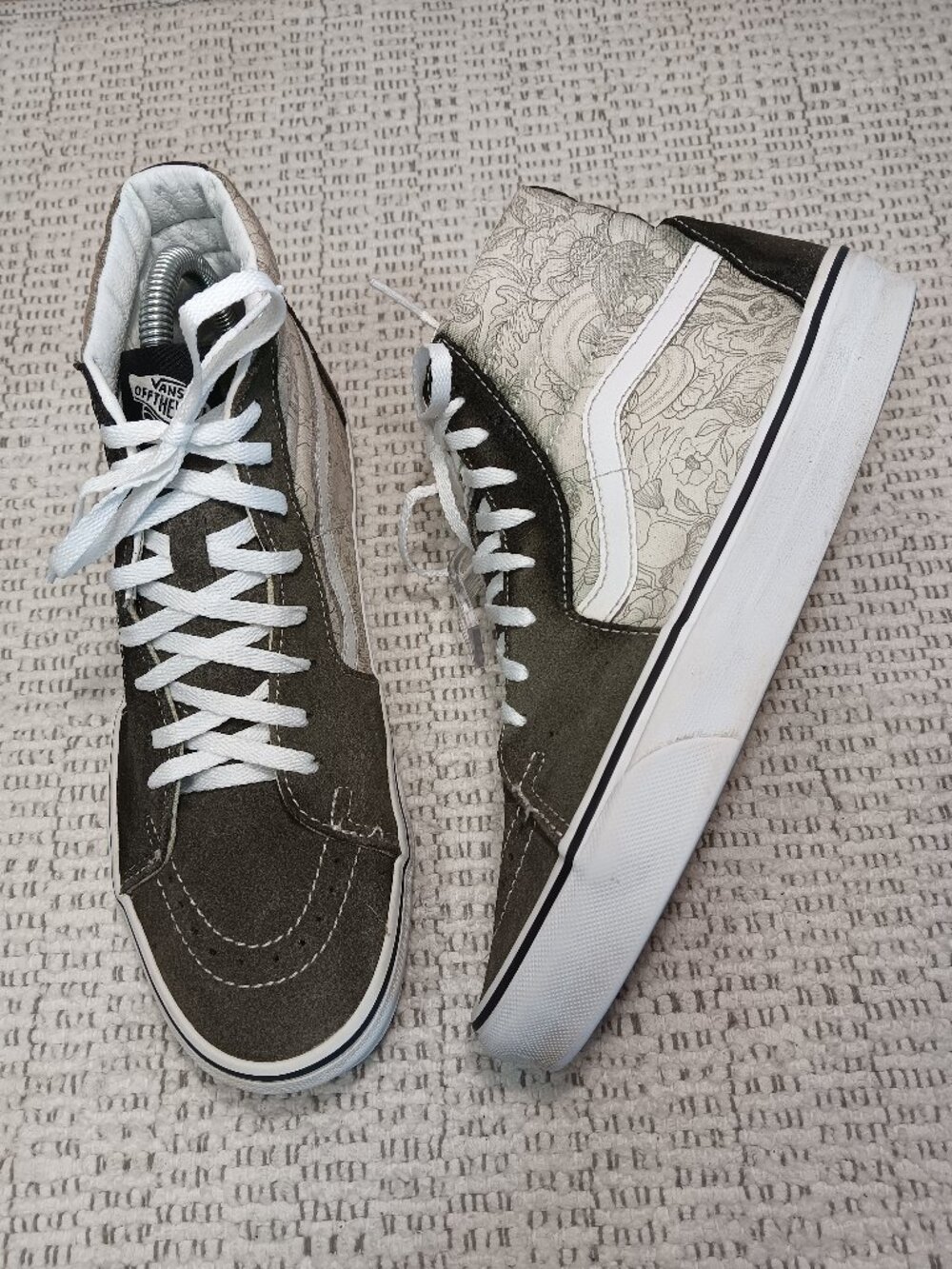 Vans Sk8-Hi Desert Skulls Grape Leaf high-top skate shoes Mens 7.5 / Women's 9